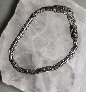 PULSEIRA INDIANA M