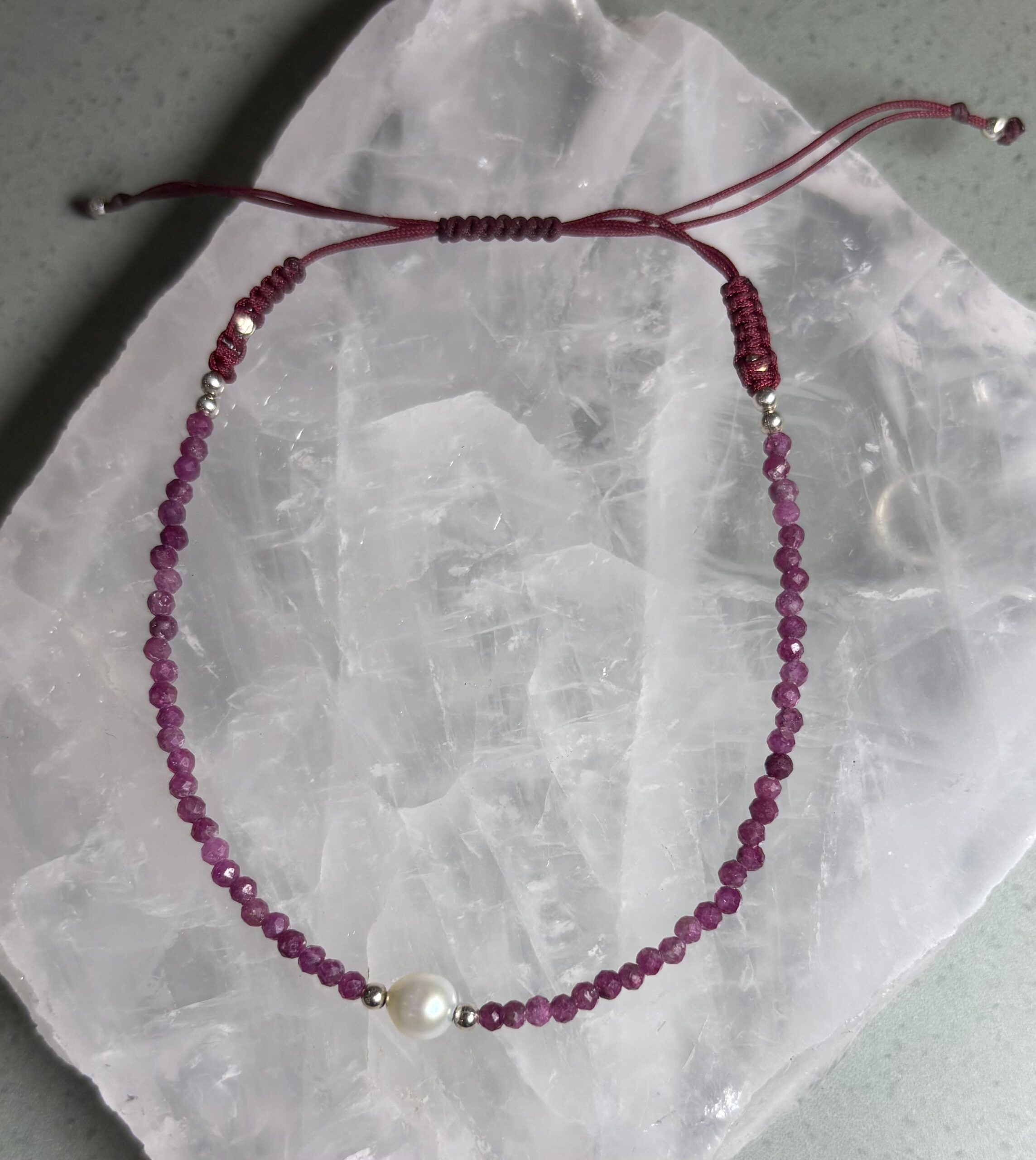 PULSEIRA RUBI COM PÉROLA